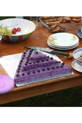 Unique Birthday Cake